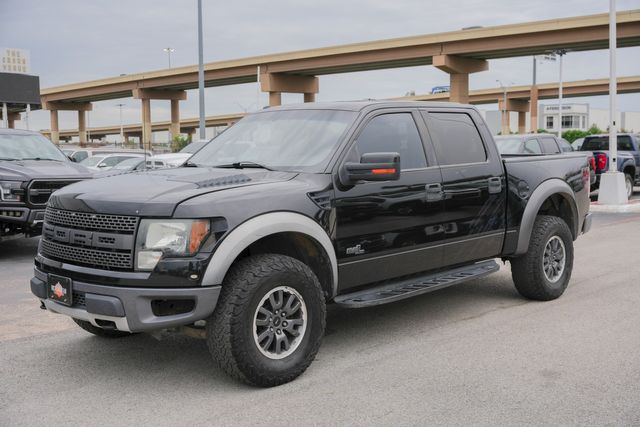 2011 Ford F-150 SVT Raptor 4X4 / CLEAN CARFAX / 6.2L V-8 | Dallas, TX | Rocky Mountain Truck Stop Dallas