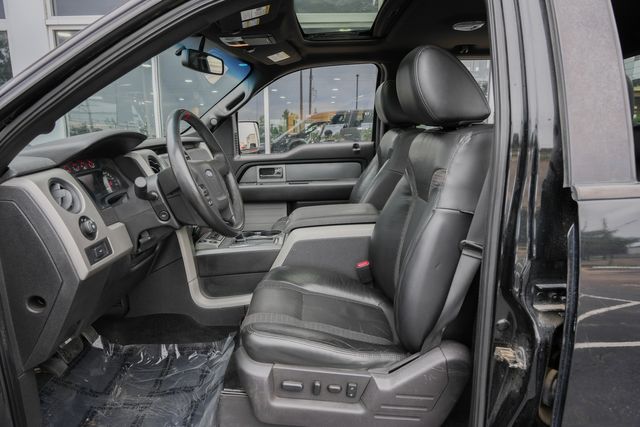 2011 Ford F-150 SVT Raptor 4X4 / CLEAN CARFAX / 6.2L V-8 | Dallas, TX | Rocky Mountain Truck Stop Dallas