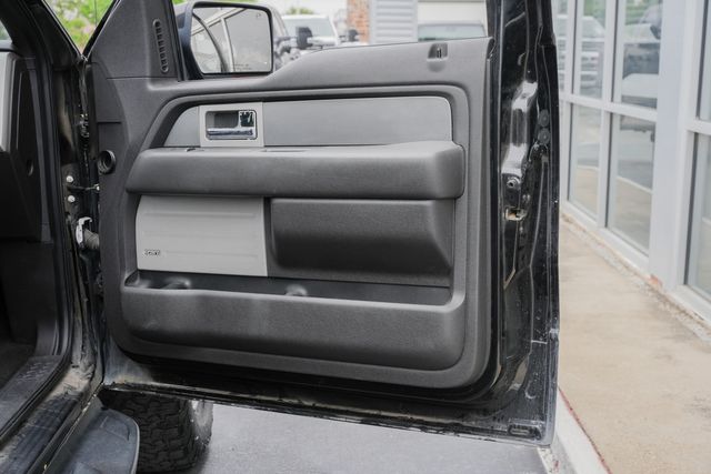 2011 Ford F-150 SVT Raptor 4X4 / CLEAN CARFAX / 6.2L V-8 | Dallas, TX | Rocky Mountain Truck Stop Dallas