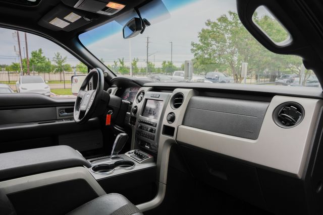 2011 Ford F-150 SVT Raptor 4X4 / CLEAN CARFAX / 6.2L V-8 | Dallas, TX | Rocky Mountain Truck Stop Dallas