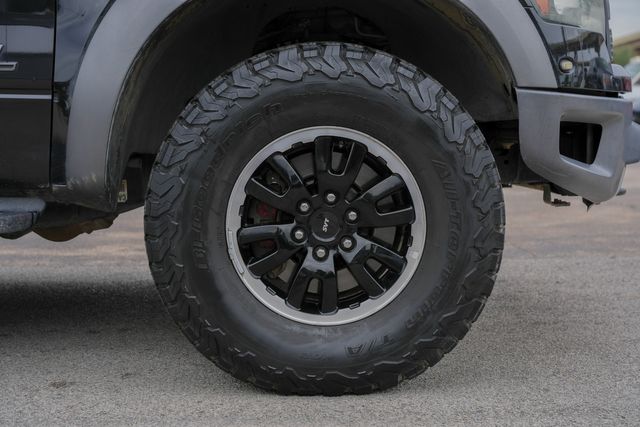 2011 Ford F-150 SVT Raptor 4X4 / CLEAN CARFAX / 6.2L V-8 | Dallas, TX | Rocky Mountain Truck Stop Dallas