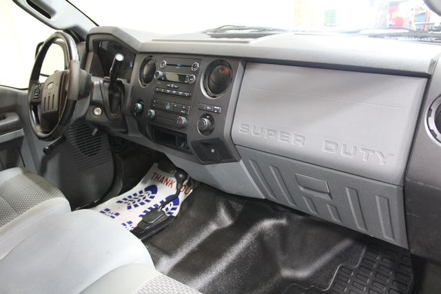 2011 Ford F-250 Super Duty 4x4 Utility Truck XL | Roscoe, IL | Autoland Outlets 2011 Ford F-250 Super Duty 4x4 Utility Truck XL | Roscoe, IL | Autoland Outlets