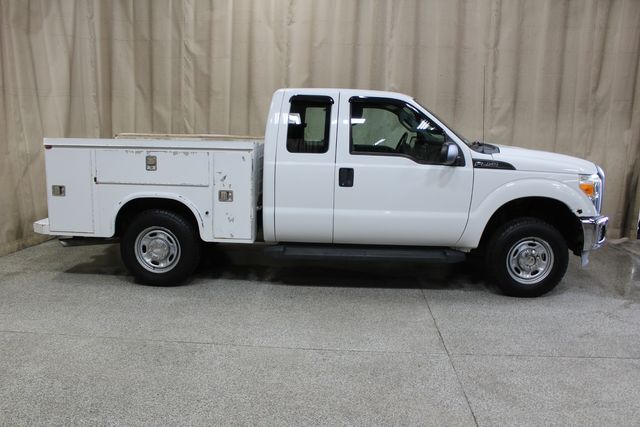 2011 Ford F-250 Super Duty 4x4 Utility Truck XL | Roscoe, IL | Autoland Outlets 2011 Ford F-250 Super Duty 4x4 Utility Truck XL | Roscoe, IL | Autoland Outlets