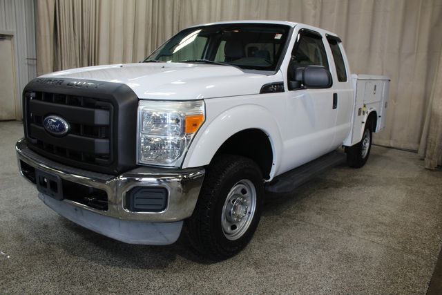 2011 Ford F-250 Super Duty 4x4 Utility Truck XL | Roscoe, IL | Autoland Outlets 2011 Ford F-250 Super Duty 4x4 Utility Truck XL | Roscoe, IL | Autoland Outlets
