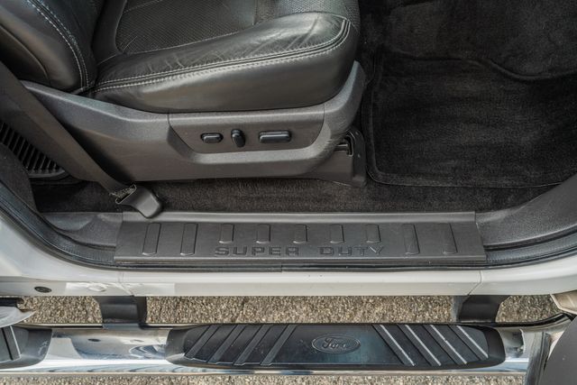 2011 Ford F-350 Super Duty 4X4 FX4 / SRW / 6.7L DIESEL Lariat | Dallas, TX | Rocky Mountain Truck Stop Dallas 2011 Ford F-350 Super Duty 4X4 FX4 / SRW / 6.7L DIESEL Lariat | Dallas, TX | Rocky Mountain Truck Stop Dallas