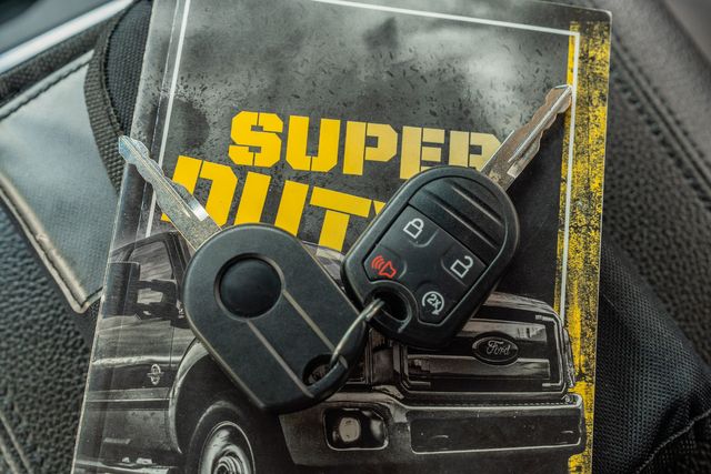 2011 Ford F-350 Super Duty 4X4 FX4 / SRW / 6.7L DIESEL Lariat | Dallas, TX | Rocky Mountain Truck Stop Dallas 2011 Ford F-350 Super Duty 4X4 FX4 / SRW / 6.7L DIESEL Lariat | Dallas, TX | Rocky Mountain Truck Stop Dallas