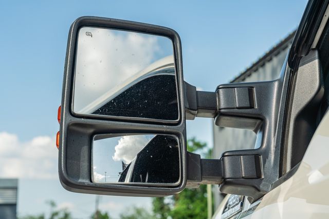 2011 Ford F-350 Super Duty 4X4 FX4 / SRW / 6.7L DIESEL Lariat | Dallas, TX | Rocky Mountain Truck Stop Dallas