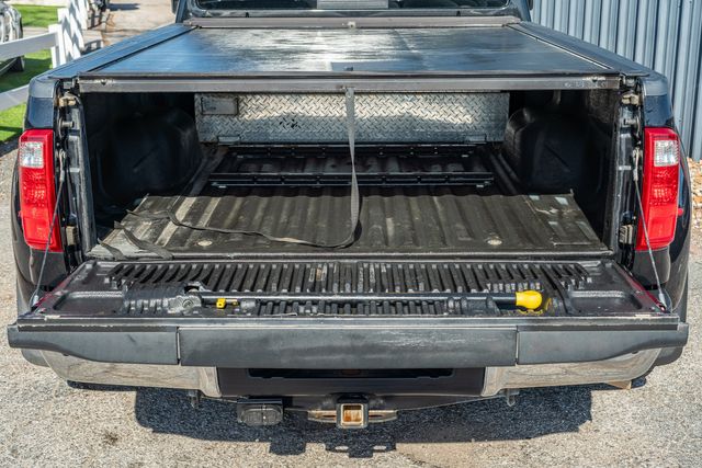 2011 Ford F-350 Super Duty Lariat ULTIMATE LONG BED DRW FX4 / CLEAN CARFAX | Austin, TX | Rocky Mountain Truck Stop Austin 2011 Ford F-350 Super Duty Lariat ULTIMATE LONG BED DRW FX4 / CLEAN CARFAX | Austin, TX | Rocky Mountain Truck Stop Austin