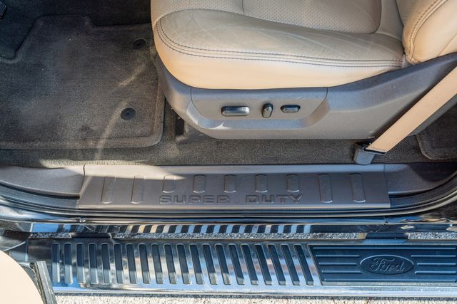 2011 Ford F-350 Super Duty Lariat ULTIMATE LONG BED DRW FX4 / CLEAN CARFAX | Dallas, TX | Rocky Mountain Truck Stop Dallas 2011 Ford F-350 Super Duty Lariat ULTIMATE LONG BED DRW FX4 / CLEAN CARFAX | Dallas, TX | Rocky Mountain Truck Stop Dallas