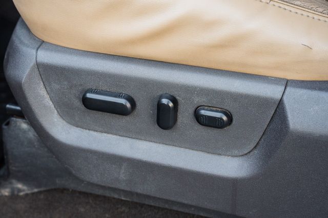 2011 Ford F-350 Super Duty Lariat CREW CAB LONG BED DRW 4X4 / CLEAN CARFAX | Austin, TX | Rocky Mountain Truck Stop Austin 2011 Ford F-350 Super Duty Lariat CREW CAB LONG BED DRW 4X4 / CLEAN CARFAX | Austin, TX | Rocky Mountain Truck Stop Austin