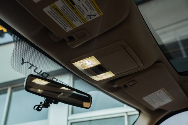 2011 Ford F-350 Super Duty Lariat CREW CAB LONG BED DRW 4X4 / CLEAN CARFAX | Austin, TX | Rocky Mountain Truck Stop Austin 2011 Ford F-350 Super Duty Lariat CREW CAB LONG BED DRW 4X4 / CLEAN CARFAX | Austin, TX | Rocky Mountain Truck Stop Austin