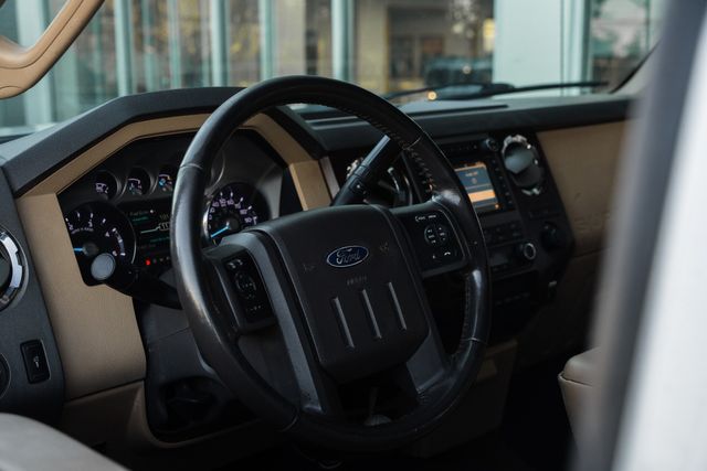 2011 Ford F-350 Super Duty Lariat CREW CAB LONG BED DRW 4X4 / CLEAN CARFAX | Austin, TX | Rocky Mountain Truck Stop Austin 2011 Ford F-350 Super Duty Lariat CREW CAB LONG BED DRW 4X4 / CLEAN CARFAX | Austin, TX | Rocky Mountain Truck Stop Austin