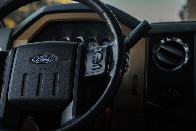 2011 Ford F-350 Super Duty Lariat CREW CAB LONG BED DRW 4X4 / CLEAN CARFAX | Austin, TX | Rocky Mountain Truck Stop Austin 2011 Ford F-350 Super Duty Lariat CREW CAB LONG BED DRW 4X4 / CLEAN CARFAX | Austin, TX | Rocky Mountain Truck Stop Austin