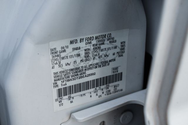 2011 Ford F-350 Super Duty Lariat CREW CAB LONG BED DRW 4X4 / CLEAN CARFAX | Austin, TX | Rocky Mountain Truck Stop Austin 2011 Ford F-350 Super Duty Lariat CREW CAB LONG BED DRW 4X4 / CLEAN CARFAX | Austin, TX | Rocky Mountain Truck Stop Austin