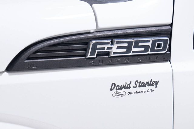 2011 Ford F-350 Super Duty XL 4x4 4dr SuperCab 162 in. WB DRW Chassis | Houston, TX | Houston Auto Credit 2011 Ford F-350 Super Duty XL 4x4 4dr SuperCab 162 in. WB DRW Chassis | Houston, TX | Houston Auto Credit