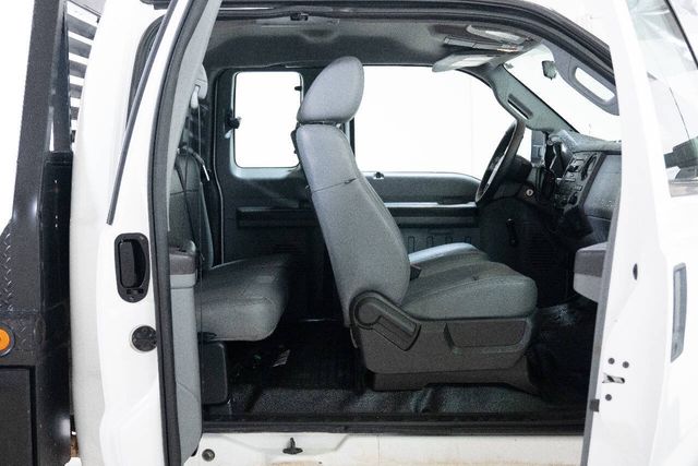 2011 Ford F-350 Super Duty XL 4x4 4dr SuperCab 162 in. WB DRW Chassis | Houston, TX | Houston Auto Credit 2011 Ford F-350 Super Duty XL 4x4 4dr SuperCab 162 in. WB DRW Chassis | Houston, TX | Houston Auto Credit