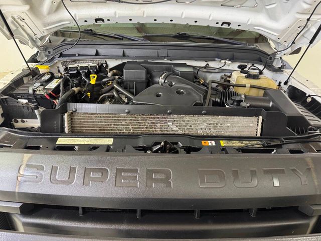 2011 Ford F-350 Super Duty XL 4x4 4dr SuperCab 162 in. WB DRW Chassis | Houston, TX | Houston Auto Credit 2011 Ford F-350 Super Duty XL 4x4 4dr SuperCab 162 in. WB DRW Chassis | Houston, TX | Houston Auto Credit