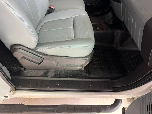 2011 Ford F-350 Super Duty XL 4x4 4dr SuperCab 162 in. WB DRW Chassis | Houston, TX | Houston Auto Credit 2011 Ford F-350 Super Duty XL 4x4 4dr SuperCab 162 in. WB DRW Chassis | Houston, TX | Houston Auto Credit