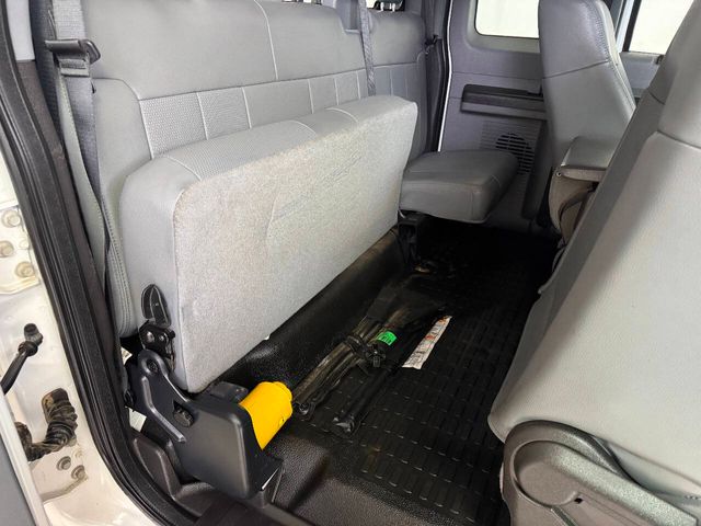 2011 Ford F-350 Super Duty XL 4x4 4dr SuperCab 162 in. WB DRW Chassis | Houston, TX | Houston Auto Credit 2011 Ford F-350 Super Duty XL 4x4 4dr SuperCab 162 in. WB DRW Chassis | Houston, TX | Houston Auto Credit