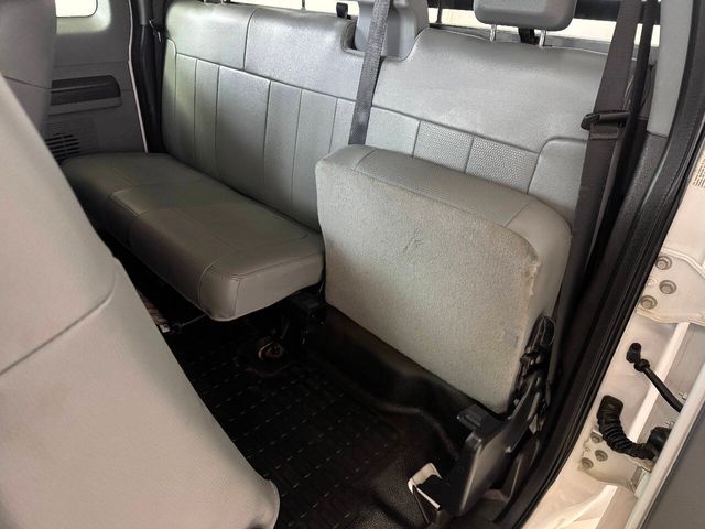 2011 Ford F-350 Super Duty XL 4x4 4dr SuperCab 162 in. WB DRW Chassis | Houston, TX | Houston Auto Credit 2011 Ford F-350 Super Duty XL 4x4 4dr SuperCab 162 in. WB DRW Chassis | Houston, TX | Houston Auto Credit