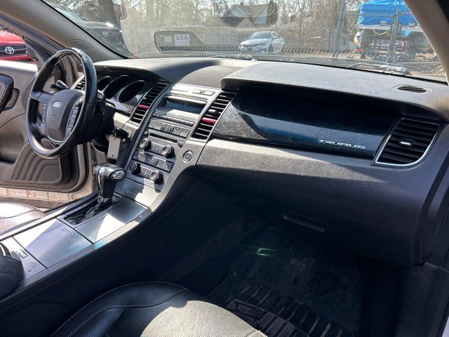 2011 Ford Taurus Limited