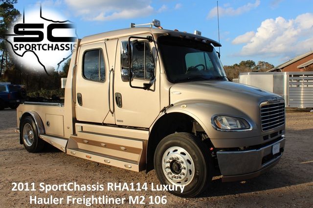 2011 Freightliner M2 106 SportChassis RHA Luxury Hauler | CONROE, TX | SportChassis/ Featherlite Trailers of Texas