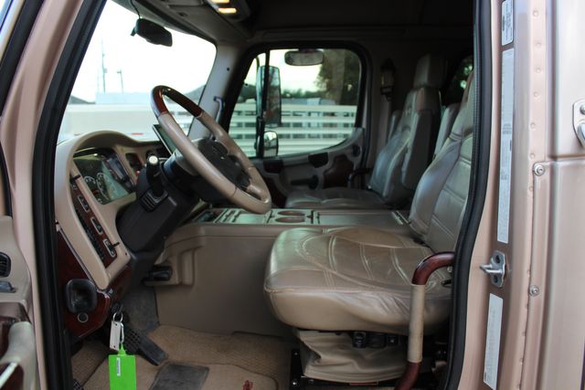 2011 Freightliner M2 106 SportChassis RHA Luxury Hauler | CONROE, TX | SportChassis/ Featherlite Trailers of Texas