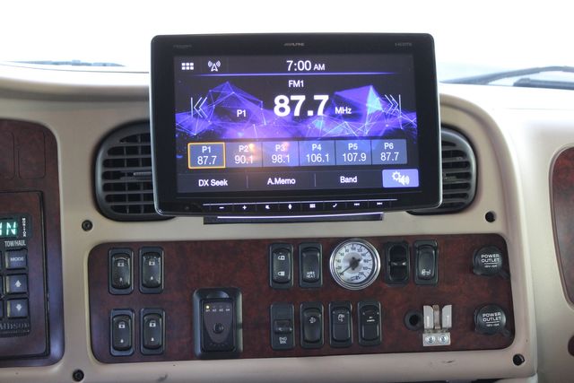 2011 Freightliner M2 106 SportChassis RHA Luxury Hauler | CONROE, TX | SportChassis/ Featherlite Trailers of Texas 2011 Freightliner M2 106 SportChassis RHA Luxury Hauler | CONROE, TX | SportChassis/ Featherlite Trailers of Texas