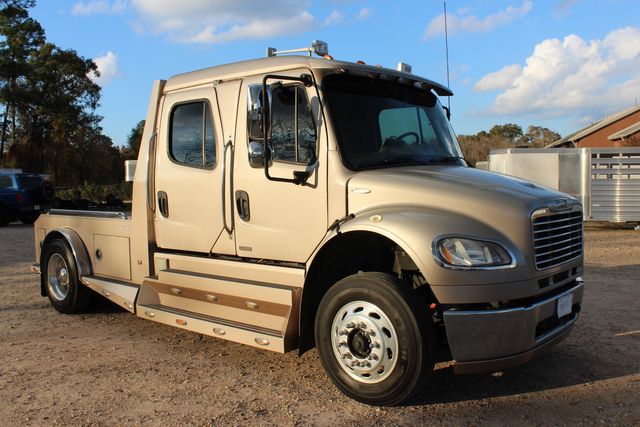 2011 Freightliner M2 106 SportChassis RHA Luxury Hauler | CONROE, TX | SportChassis/ Featherlite Trailers of Texas