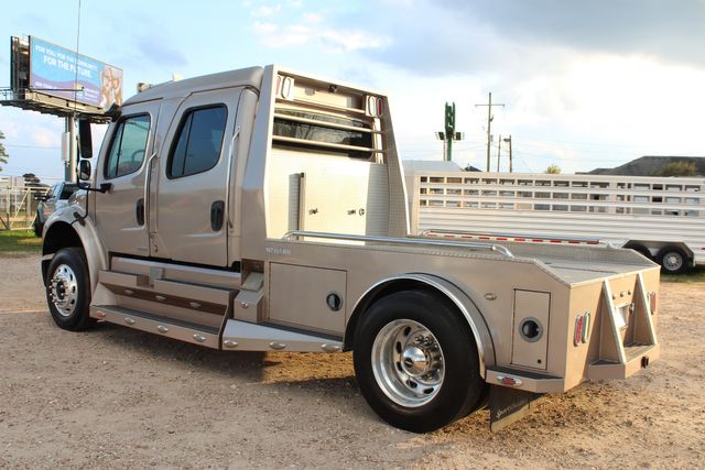 2011 Freightliner M2 106 SportChassis RHA Luxury Hauler | CONROE, TX | SportChassis/ Featherlite Trailers of Texas