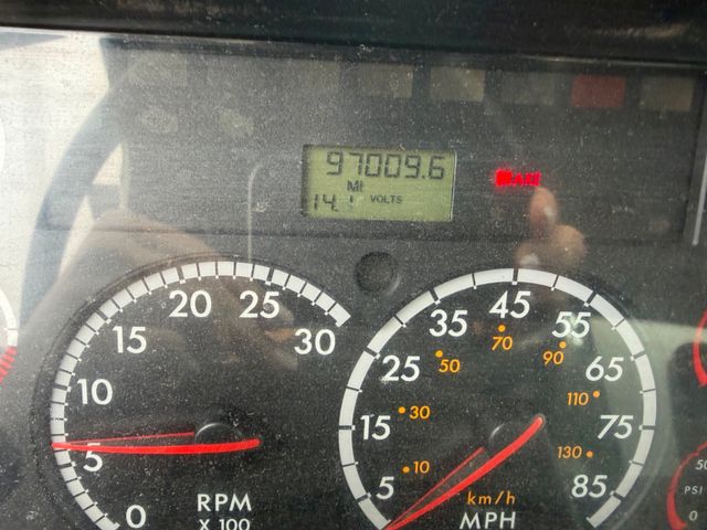 2011 Freightliner M2~106