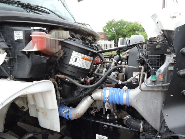 2011 Freightliner M2106 Non-CDL Service Truck w/ Crane 