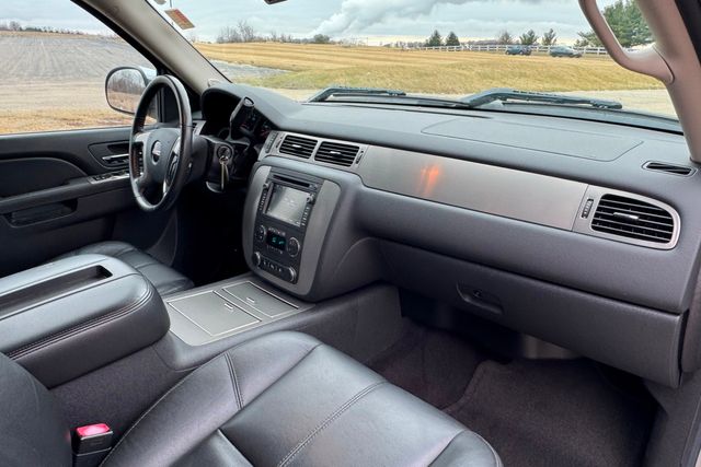 2011 GMC Sierra 1500 SLT Z71 | Roscoe, IL | Autoland Outlets 2011 GMC Sierra 1500 SLT Z71 | Roscoe, IL | Autoland Outlets