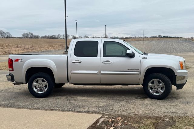 2011 GMC Sierra 1500 SLT Z71 | Roscoe, IL | Autoland Outlets 2011 GMC Sierra 1500 SLT Z71 | Roscoe, IL | Autoland Outlets