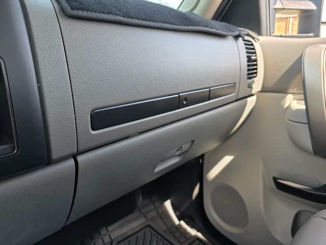 2011 GMC Sierra 2500HD Work Truck 2011 GMC Sierra 2500HD Work Truck