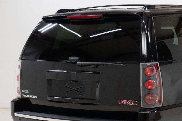 2011 GMC Yukon Denali | Houston, TX | Houston Auto Credit 2011 GMC Yukon Denali | Houston, TX | Houston Auto Credit