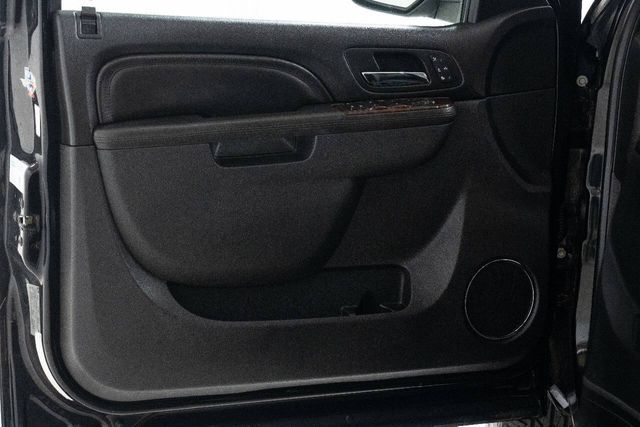 2011 GMC Yukon Denali | Houston, TX | Houston Auto Credit 2011 GMC Yukon Denali | Houston, TX | Houston Auto Credit