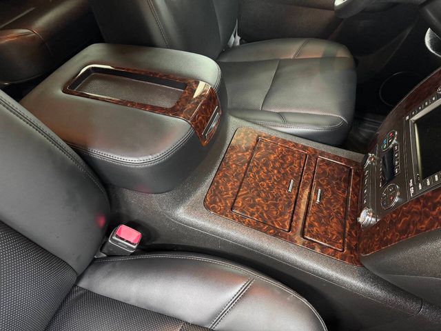 2011 GMC Yukon Denali | Houston, TX | Houston Auto Credit 2011 GMC Yukon Denali | Houston, TX | Houston Auto Credit