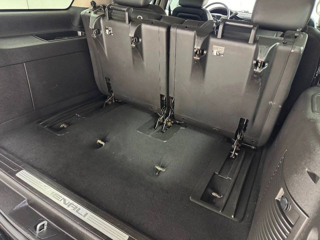 2011 GMC Yukon Denali | Houston, TX | Houston Auto Credit 2011 GMC Yukon Denali | Houston, TX | Houston Auto Credit