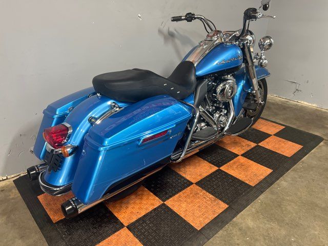 2011 Harley-Davidson Road King Base