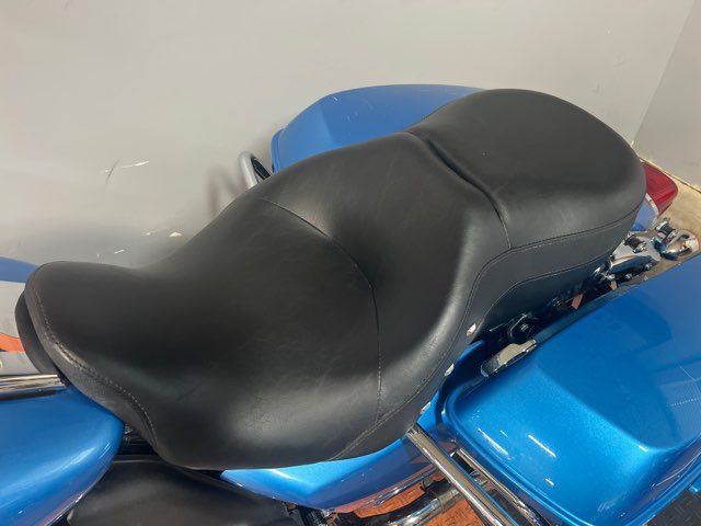 2011 Harley-Davidson Road King Base