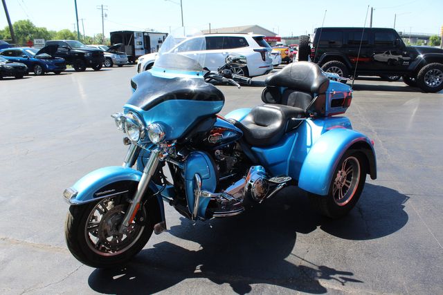 2011 Harley-Davidson Trike Tri Glide Ultra Classic | Granite City, Illinois | MasterCars Company Inc.