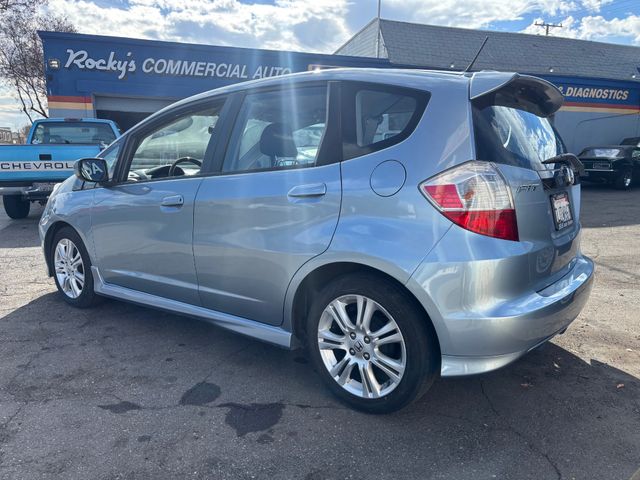 2011 Honda Fit Sport | Brea, CA | Zeus Auto Dealers 2011 Honda Fit Sport | Brea, CA | Zeus Auto Dealers