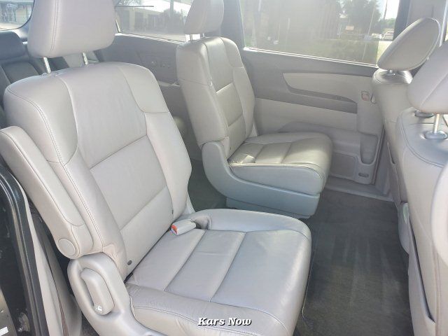 2011 Honda Odyssey Touring 5-Speed Automatic