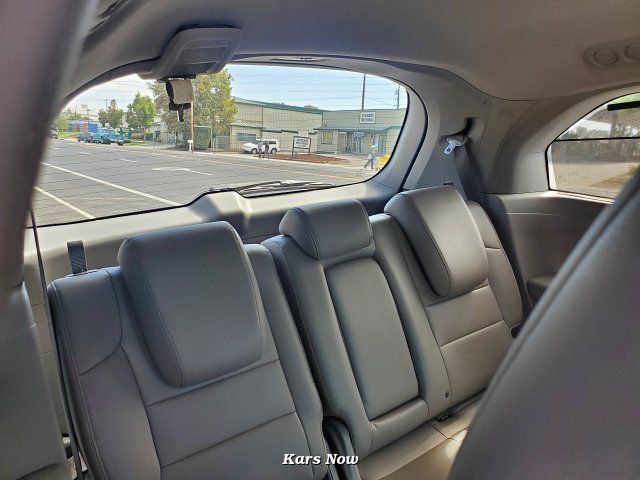 2011 Honda Odyssey Touring 5-Speed Automatic