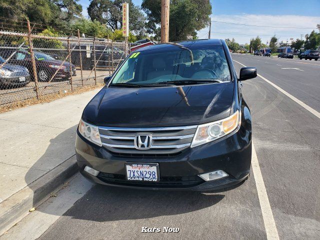 2011 Honda Odyssey Touring 5-Speed Automatic