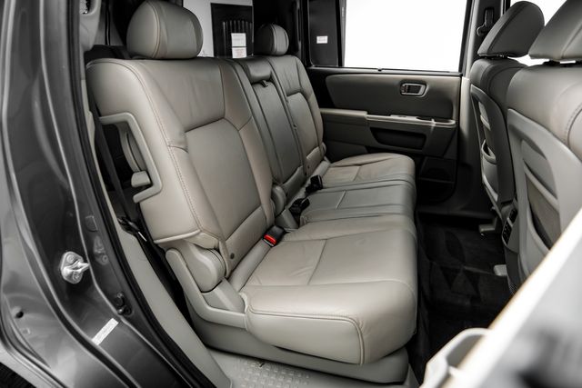 2011 Honda Pilot Touring TowPkg 24ServiceRecords | Dallas, TX | Stevens Motor Company LLC