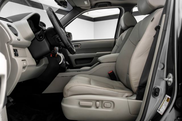 2011 Honda Pilot Touring TowPkg 24ServiceRecords | Dallas, TX | Stevens Motor Company LLC