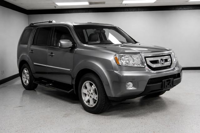 2011 Honda Pilot Touring TowPkg 24ServiceRecords | Dallas, TX | Stevens Motor Company LLC