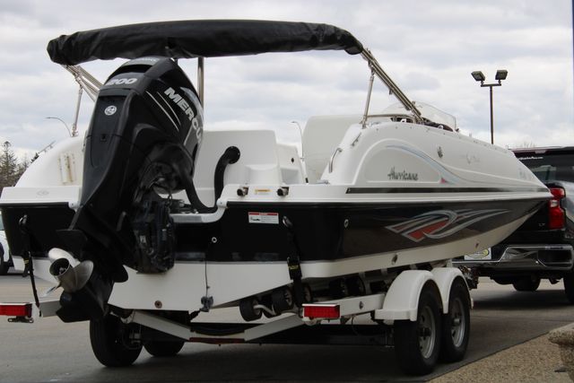 2011 HURRICANE FUN DECK 202